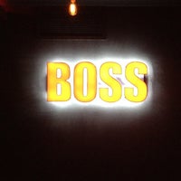 Foto diambil di Boss Bar &amp;amp; Kitchen oleh Dwayne D. pada 8/27/2012