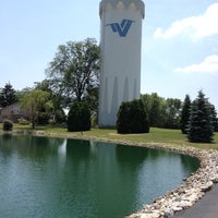 Foto scattata a Valle Vista Country Club da Tim M. il 6/18/2012