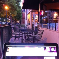5/15/2012にRuss W.がRico&amp;#39;s Cafe &amp;amp; Wine Barで撮った写真
