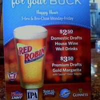 Photo taken at Red Robin Gourmet Burgers and Brews by $$$hawna M. on 6/13/2012