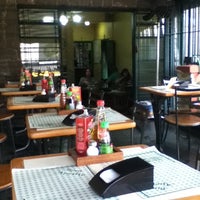 Das Foto wurde bei Alcaparra von Jairo F. am 6/4/2012 aufgenommen