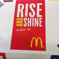 Das Foto wurde bei McDonald&amp;#39;s von Andy O. am 4/26/2012 aufgenommen