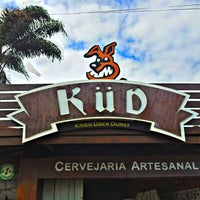 รูปภาพถ่ายที่ Cervejaria Küd โดย Rafael O. เมื่อ 5/26/2012