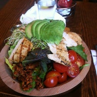 6/13/2012 tarihinde Tricia D.ziyaretçi tarafından Fork Café'de çekilen fotoğraf