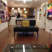 รูปภาพถ่ายที่ OWL CRAFT  ร้านไหมพรม อาวคราฟท์ โดย Mayonnasine A. เมื่อ 5/12/2012