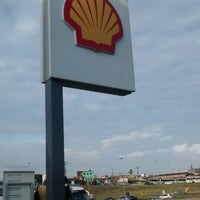 Photo taken at Posto Shell BR324 by Dyego O. on 10/29/2014