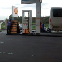 Photo taken at Posto Shell BR324 by Dyego O. on 7/24/2014