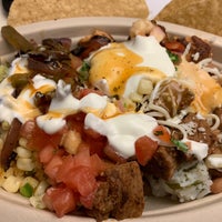Photo taken at Chipotle Mexican Grill by Gene H. on 8/7/2019