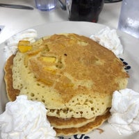Photo taken at Uncle Bill&amp;#39;s Pancake House - 21st Street by Gene H. on 8/31/2018