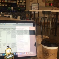 10/22/2017 tarihinde أسيل فهد ♋.ziyaretçi tarafından Just Love Coffee Cafe - Murfreesboro West'de çekilen fotoğraf