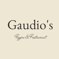 Снимок сделан в Gaudio&amp;#39;s Pizzeria &amp;amp; Restaurant пользователем Gaudio&amp;#39;s Pizzeria &amp;amp; Restaurant 3/17/2015