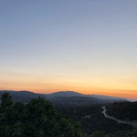 Das Foto wurde bei Assosyal Otel von Eren Y. am 8/21/2018 aufgenommen