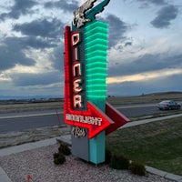 4/25/2023 tarihinde Joe W.ziyaretçi tarafından Moonlight Diner'de çekilen fotoğraf