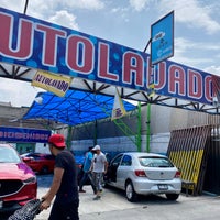 Photo taken at F15 CarWash by Palemón P. on 8/4/2021