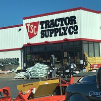 Photo taken at Tractor Supply Co. by Eddie and Jo D. on 1/9/2019