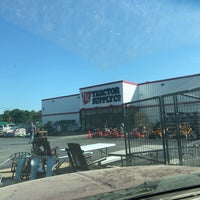 Photo taken at Tractor Supply Co. by Eddie and Jo D. on 6/8/2019