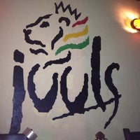 Foto tirada no(a) Juuls Reggae, Chillout Restaurant &amp;amp; Bar por David em 11/1/2012