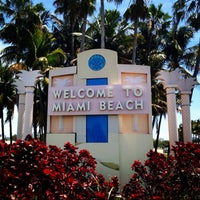 Welcome To Miami Beach Sign Christmas 2022 Welcome To Miami Beach Sign - Miami Beach, Fl
