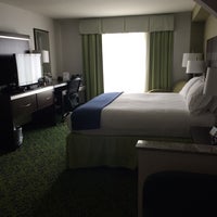 4/23/2014にdaphne r.がHoliday Inn Express &amp;amp; Suites Stroudsburg-Poconosで撮った写真