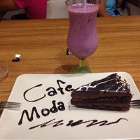 Photo taken at Cafe Moda by Berk Y. on 7/29/2014