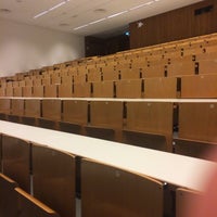 Photo taken at NIG Hörsaal 1 by Dilan E. on 10/18/2016