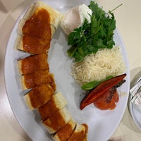 Das Foto wurde bei Fatsalı Hünkar Restoran von Dilan E. am 11/21/2021 aufgenommen
