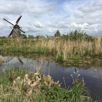 Photo taken at Windmills at Kinderdijk by Viktoria S. on 4/30/2016