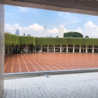 Photo taken at Masjid Istiqlal by Riri🌷 on 4/20/2024
