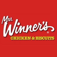 รูปภาพถ่ายที่ Mrs. Winner&amp;#39;s Chicken &amp;amp; Biscuits โดย Mrs. Winner&amp;#39;s Chicken &amp;amp; Biscuits เมื่อ 11/17/2015