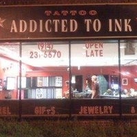 Foto diambil di Addicted to Ink oleh Addicted to Ink pada 8/11/2015