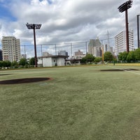 Photo taken at 私学事業団総合運動場 野球場 by yamako on 9/29/2023
