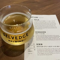 Photo taken at Selvedge Brewing by Chintan A. on 9/11/2021