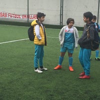 Photo taken at Bağlarbaşı spor kulübü by Mehmet Ö. on 5/13/2018