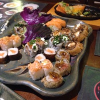 Photo taken at watashi sushi by Alê M. on 9/25/2016