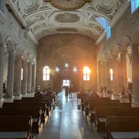 Photo taken at Basilica di San Pietro in Vincoli by Jacob U. on 10/17/2022