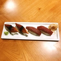 Photo taken at Udonya Japanese Restaurant by Jihye K. on 10/26/2016