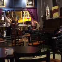Foto diambil di Nitecap Coffee Bar oleh Meli M. pada 11/23/2014