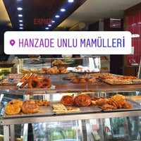 Foto diambil di Hanzade Unlu Mamülleri oleh 🌟💫ilknur💫🌟 pada 1/24/2018