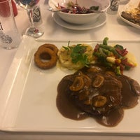 Photo taken at Jasmine Restaurant by Aslı . on 2/4/2018