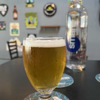 9/24/2022 tarihinde Matt A.ziyaretçi tarafından Three Sheets Craft Beer Bar'de çekilen fotoğraf