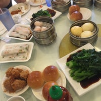 Photo taken at Golden Dim Sum by Jessica H. on 6/5/2016