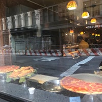 Снимок сделан в Pizza Mercato пользователем Christopher K. 7/24/2018