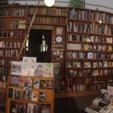 Das Foto wurde bei Buchhandlung am Quellenplatz von Walter G. am 9/24/2012 aufgenommen