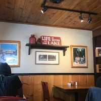 Foto tomada en Fire Sign Cafe  por Elaine D. el 3/4/2022