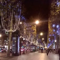 Photo taken at Avenue des Champs-Élysées by Philippe on 12/7/2015