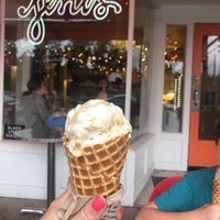 Снимок сделан в Jeni&amp;#39;s Splendid Ice Creams пользователем Heather 6/12/2022