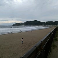 Photo taken at Yuigahama Beach by Naga M. on 9/28/2016