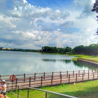 Photo prise au Forest Adventure (Bedok Reservoir Park) par Songül Y. le8/26/2017