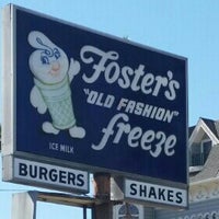 Photo taken at Foster&amp;#39;s Freeze by Joseph C. on 9/30/2014