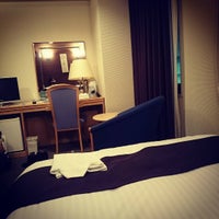 Photo taken at Urvest Hotel Kamata East by Aika on 11/18/2015